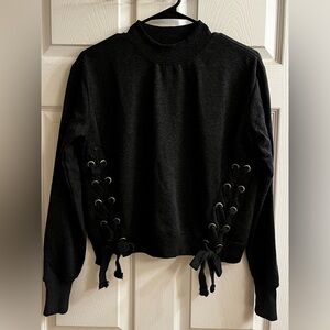 FREE GENERATION~DK GRAY~CROP TOP~NWT~S